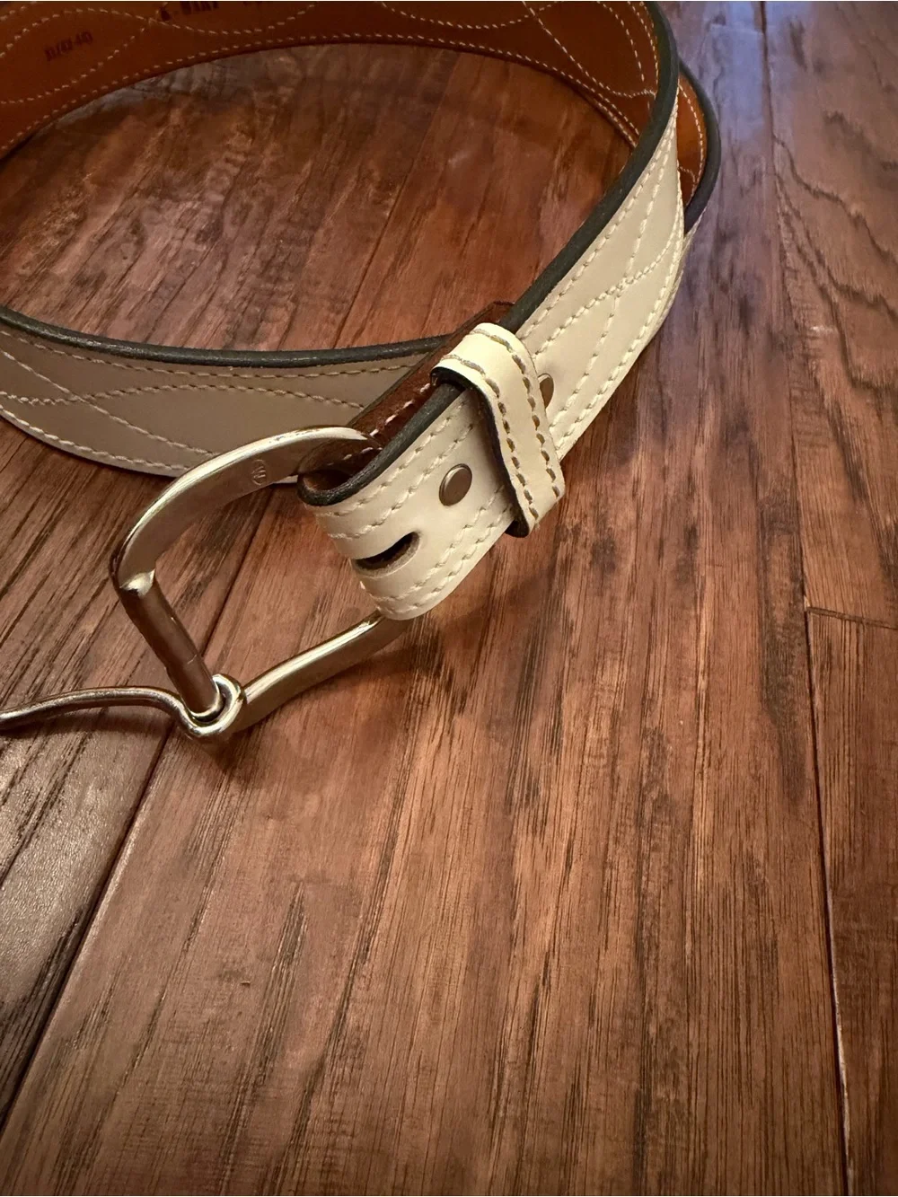 Vintage Genuine Leather Hand Finished White K-Mart Unisex 42-44 Belt